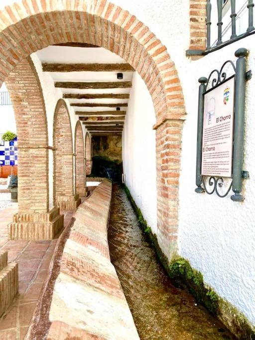 Casa Rural Manantial De Las Jaras Istán Εξωτερικό φωτογραφία